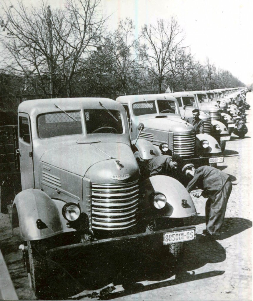 Un proiect foarte costisitor:fabricarea autocamionului sovietic ZIS-150 in Romania (1954-1063)
