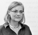 denisa-comanescu
