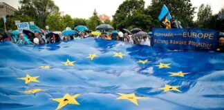 Cum am decis să mă implic în politică: povestea unei generaţii