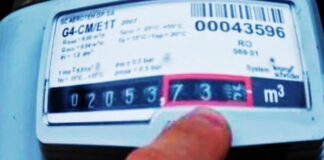 Cine smântânește borcanul cu energie?