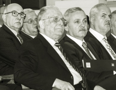 În 1989 Libertatea nu a fost dată prin decret. Scurtă explorare a originilor actualului regim politic românesc În 1989 Libertatea nu a fost dată prin decret. Scurtă explorare a originilor actualului regim politic românesc