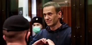 “Mort, Navalnîi poate fi chiar mai periculos pentru Putin”, interviu cu istoricul Armand Goșu