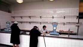 Nostalgia. Ce ne mai leagă când nimic nu ne mai leagă?