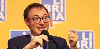 Interviu cu istoricul Stefano Bottoni: Viktor Orban i-a făcut pe maghiari să creadă ca vina pentru tragedia Revoluției din 1956 este a Occidentului, nu a URSS