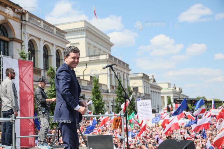 Alegerile din România: președintele-cetățean și potențialul unui val de redemocratizare în Europa Centrală și de Est Alegerile din România: președintele-cetățean și potențialul unui val de redemocratizare în Europa Centrală și de Est