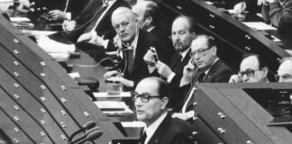 20 ianuarie 1983: Discursul lui François Mitterrand în fața Bundestag-ului