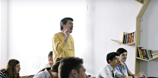 Formarea și perfecționarea profesorilor: cronica unui nou viitor eșec