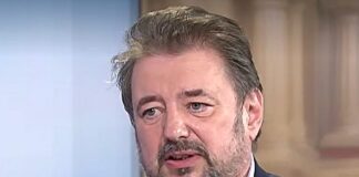 Mulțimea bântuită