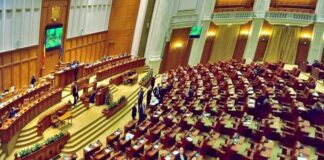 300 de parlamentari – între reformă şi populism