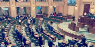 Reducerea numărului de parlamentari nu e o soluție pentru reala problemă a neîncrederii oamenilor in politicieni. Și o contrapropunere
