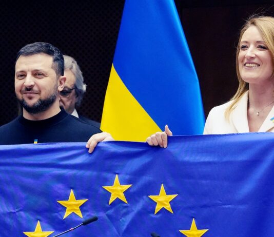 Un statut de „Membru Asociat” pentru Ucraina în UE?